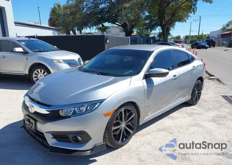 2018 Honda Civic z USA, uszkodzony, nr VIN 2HGFC2F59JH55426
